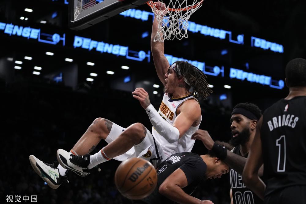 中老年人的 中老年人的