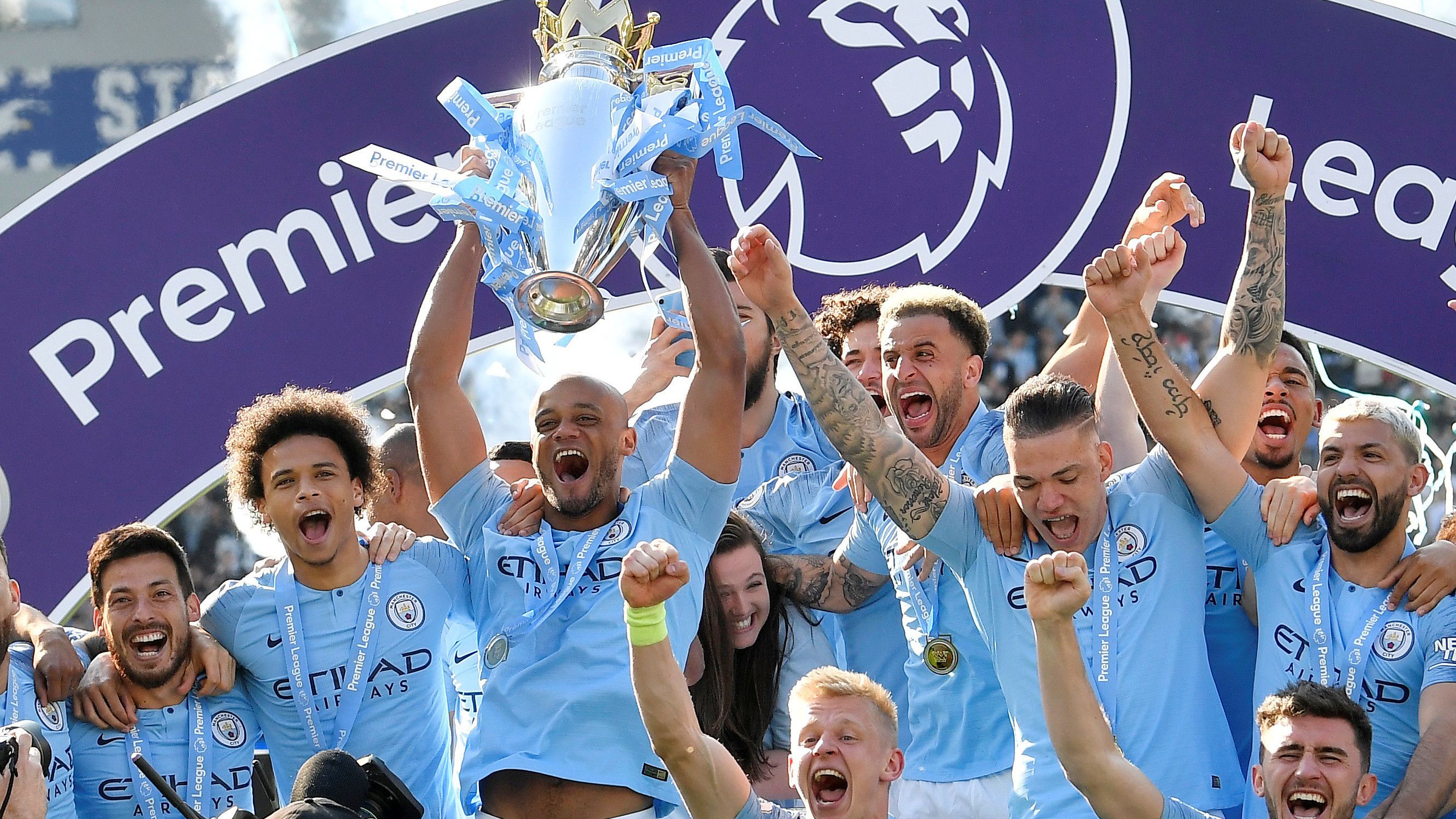 他渴望用一 他渴望用一