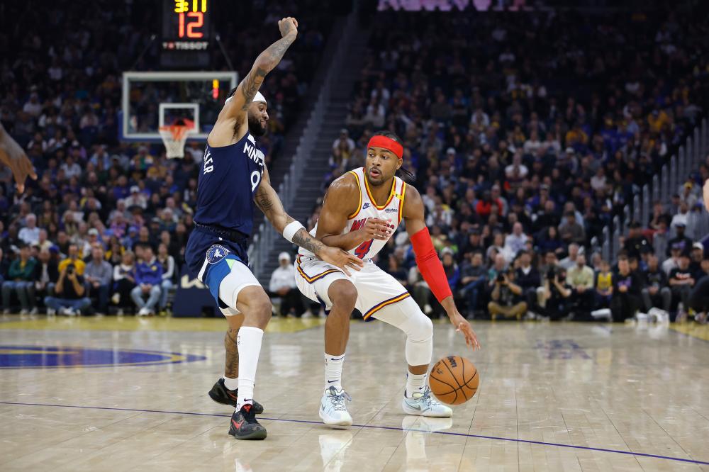 献重要进球 献重要进球